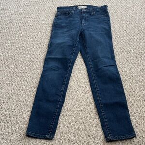 Madewell 10” high rise skinny Dark Blue Skinny Jeans - size 26